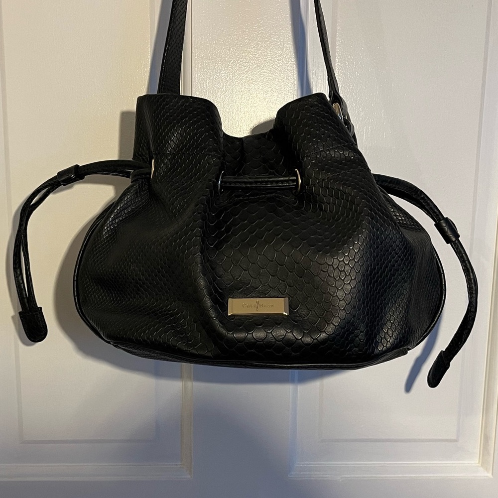 Cole Haan Black Leather Pebbled Leather Drawstring Hobo Shoulder Bucket Bag